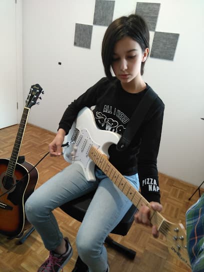 NOTICA časovi - škola Gitare i Harmonike - Novi Sad